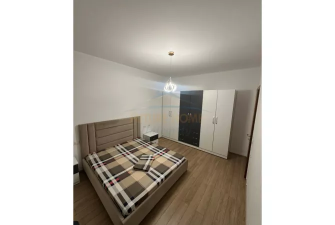 Shtepi me qera Apartament ne Tirane, 2+1, Mobilimi E mobiluar, Pagesa 600  Euro.