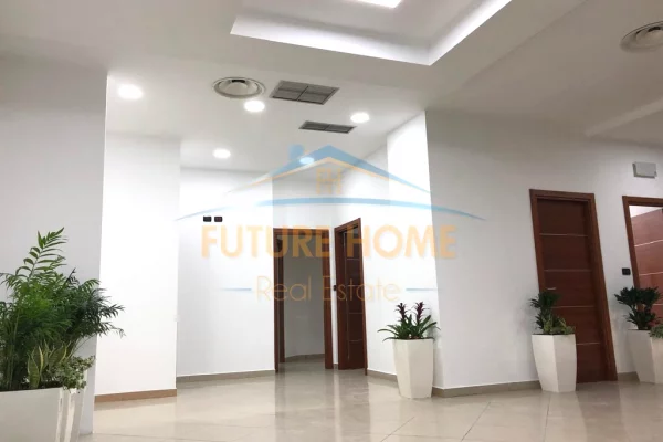 Qira , Office Ambient , Bllok