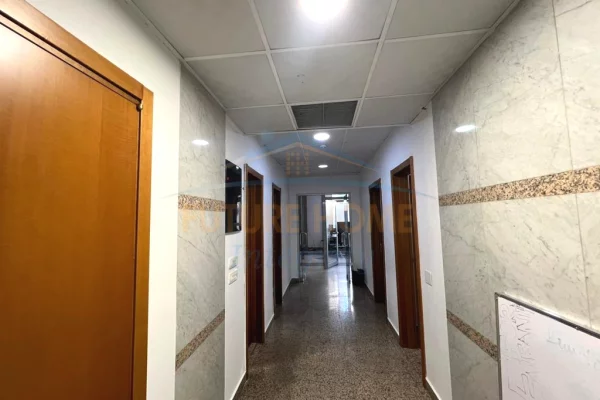 Qera, Ambient Biznesi per Zyra, Blloku, Tirane