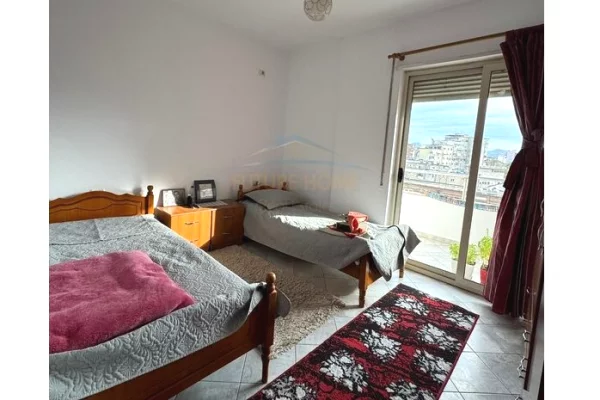 Shtepi me qera Apartament ne Tirane, 1+1, Mobilimi E mobiluar, Pagesa 550  Euro.