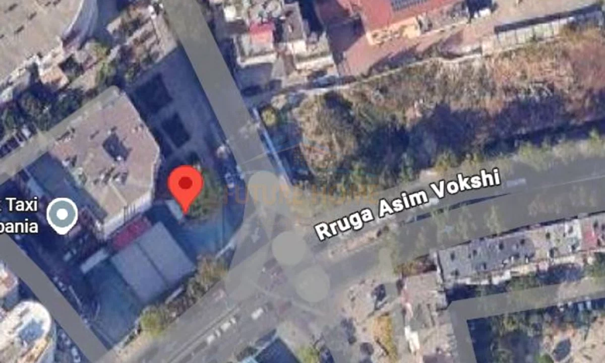 Shitet , Ambient Biznes i, Zogu i Zi , Tirane .