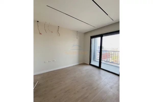 Appartamento in vendita a Tirana 2+1, Vuoto