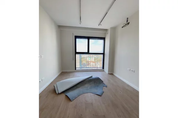 Appartamento in vendita a Tirana 2+1, Vuoto