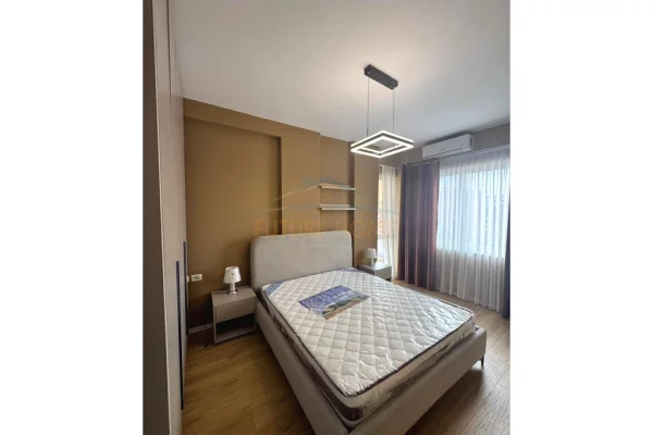Shtepi me qera Apartament ne Tirane, 1+1, Mobilimi E mobiluar, Pagesa 450  Euro.