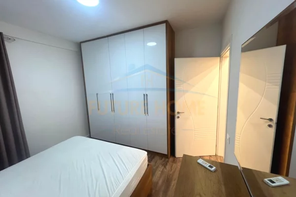 Shtepi me qera Apartament ne Tirane, 2+1, Mobilimi E mobiluar, Pagesa 600  Euro.