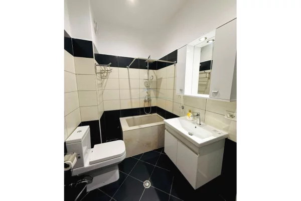 Shtepi me qera Apartament ne Tirane, 2+1, Mobilimi E mobiluar, Pagesa 500  Euro.