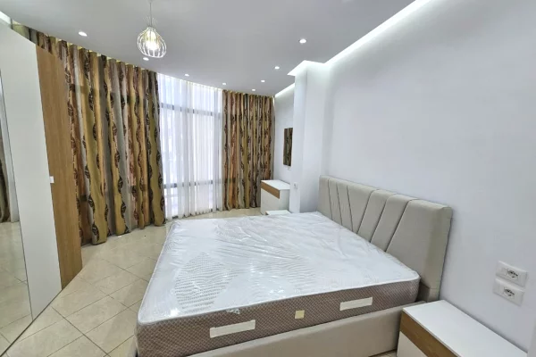 Shtepi me qera Apartament ne Tirane, 2+1, Mobilimi E mobiluar, Pagesa 600  Euro.
