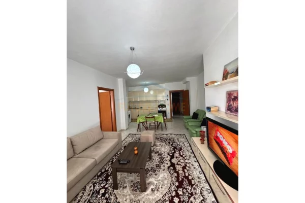 Shtepi me qera Apartament ne Tirane, 1+1, Mobilimi E mobiluar, Pagesa 380  Euro.
