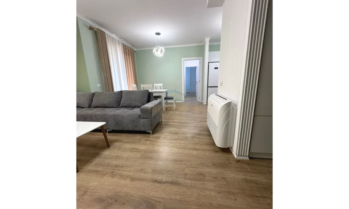 Shtepi me qera Apartament ne Tirane, 2+1, Mobilimi E mobiluar, Pagesa 1,200  Euro.