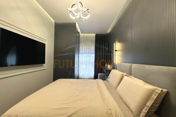 Shtepi ne shitje Apartament ne Tirane, 1+1, Mobilimi E mobiluar, Pagesa 150,000  Euro.