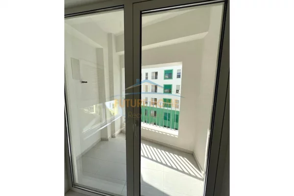 Shtepi ne shitje Apartament ne Tirane, 1+1, Mobilimi Bosh, pa mobiluar, Pagesa 109,500  Euro.