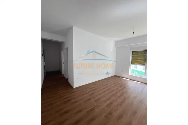 Shtepi ne shitje Apartament ne Tirane, 1+1, Mobilimi Bosh, pa mobiluar, Pagesa 109,500  Euro.