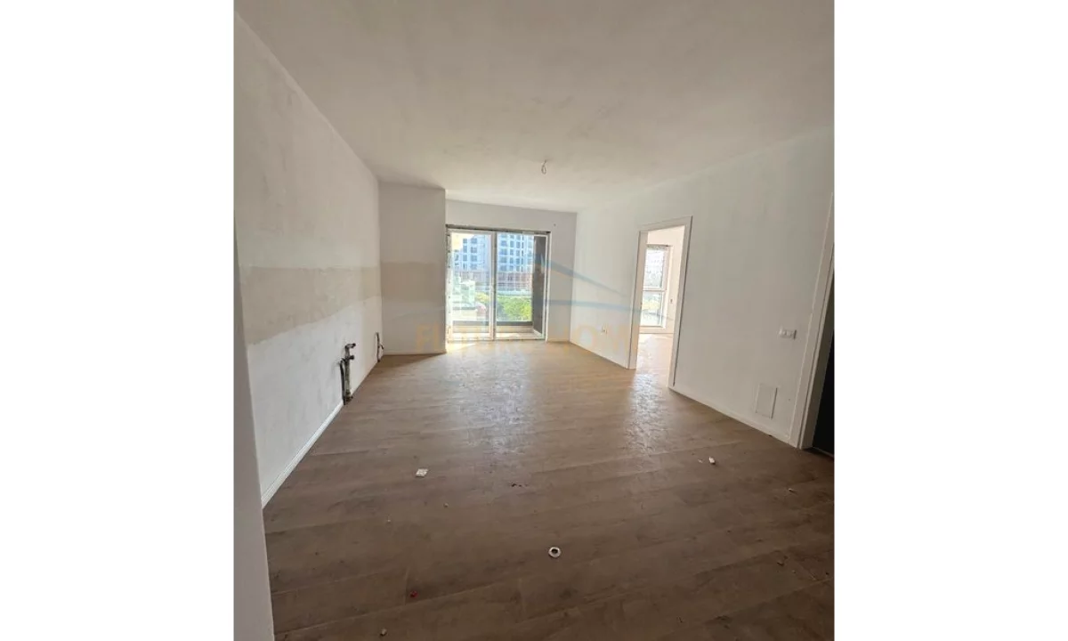 Shtepi ne shitje Apartament ne Tirane, 2+1, Mobilimi Pjeserisht e mobiluar, Pagesa 199,000  Euro.