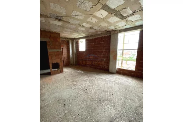 Shitet, Apartament 1+1, Ali Demi, Tirane