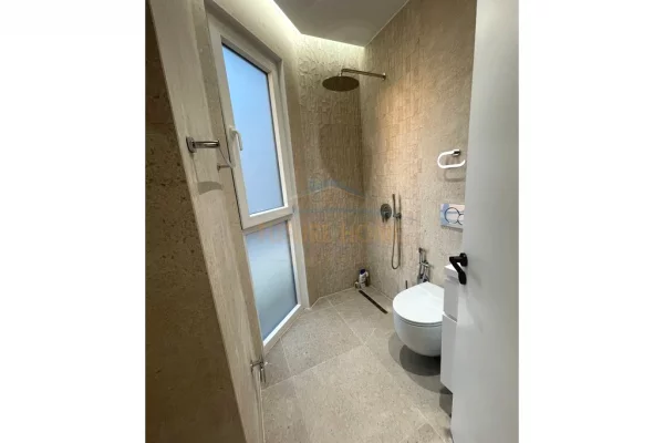 Shtepi ne shitje 2+1 ne Tirane - 198,000 Euro