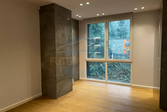 Shtepi ne shitje 3+1 ne Tirane - 390,000 Euro