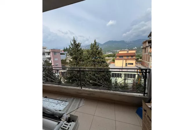 Shtepi ne shitje 2+1 ne Tirane - 144,000 Euro