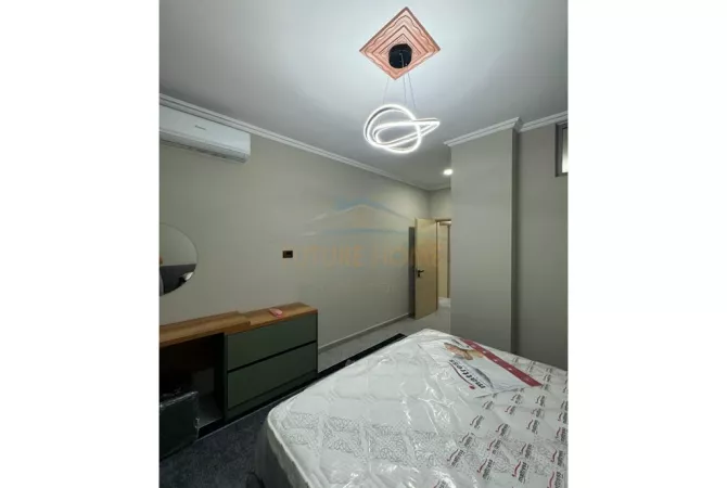 Qera, Apartament 1+1,Fresk,Tiranë