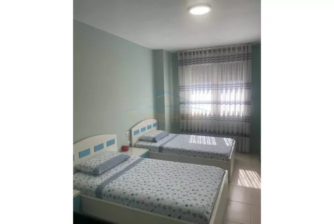 Shtepi ne shitje Apartament ne Tirane, 2+1, Mobilimi E mobiluar, Pagesa 150,000  Euro.