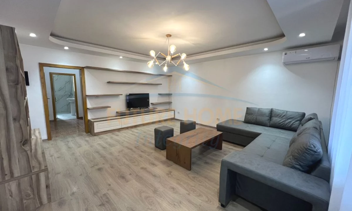 Shtepi me qera Apartament ne Tirane, 2+1, Mobilimi E mobiluar, Pagesa 600  Euro.