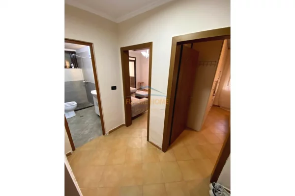 Shtepi me qera Apartament ne Tirane, 1+1, Mobilimi E mobiluar, Pagesa 50,000  Leke.