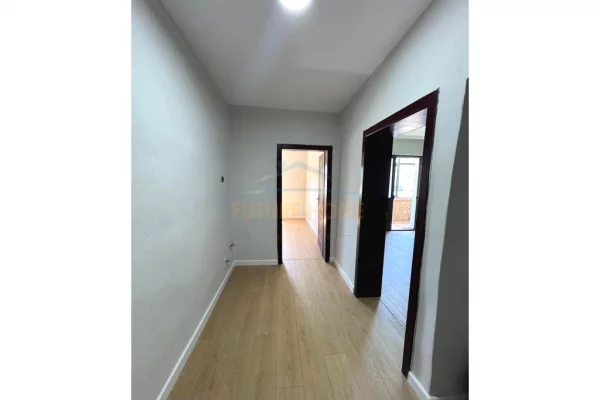Shtepi ne shitje 1+1 ne Tirane - 108,000 Euro