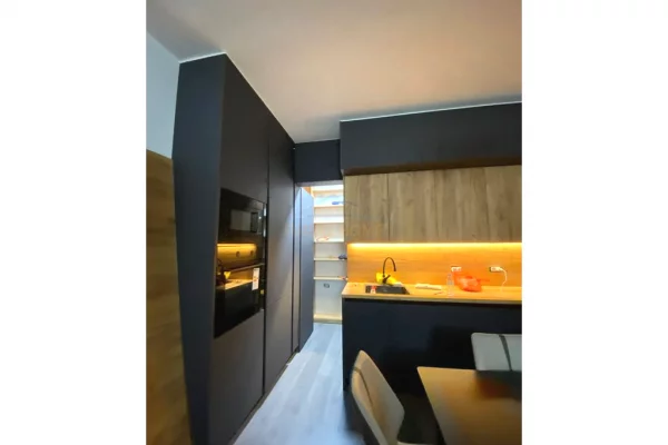 Shtepi me qera Apartament ne Tirane, 2+1, Mobilimi E mobiluar, Pagesa 800  Euro.