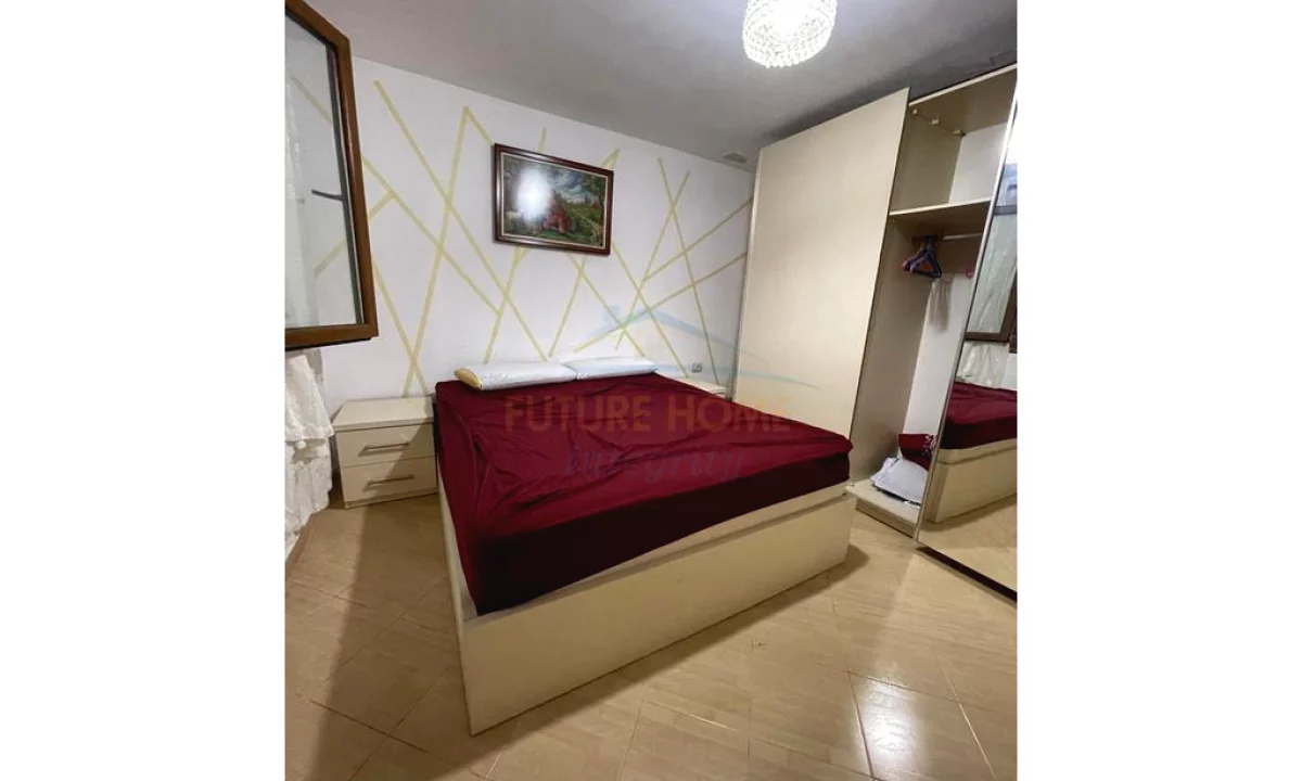 Shtepi me qera Apartament ne Tirane, 2+1, Mobilimi E mobiluar, Pagesa 60,000  Leke.