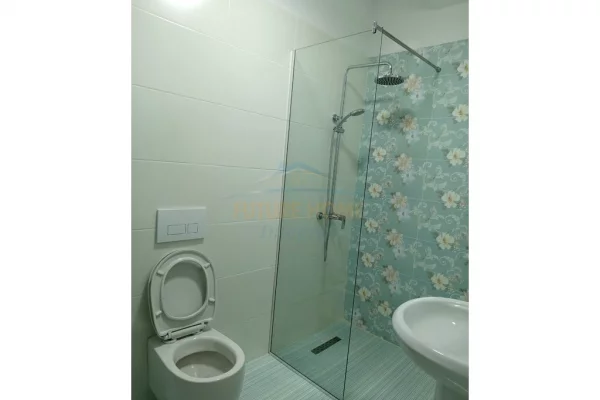 Shtepi me qera 2+1 ne Tirane - 80,000 Leke