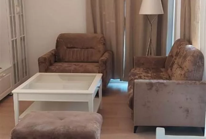 APARTAMENT ME QERA 2+1 XHAMLLIK 650 EURO