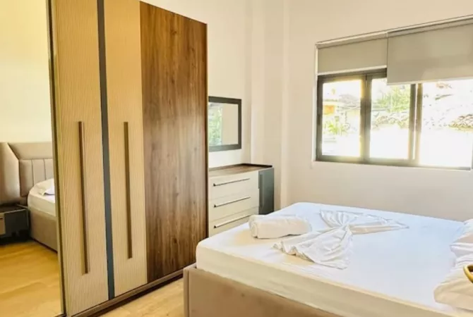Shtepi me qera Apartament ne Tirane, 1+1, Mobilimi E mobiluar, Pagesa 650  Euro.