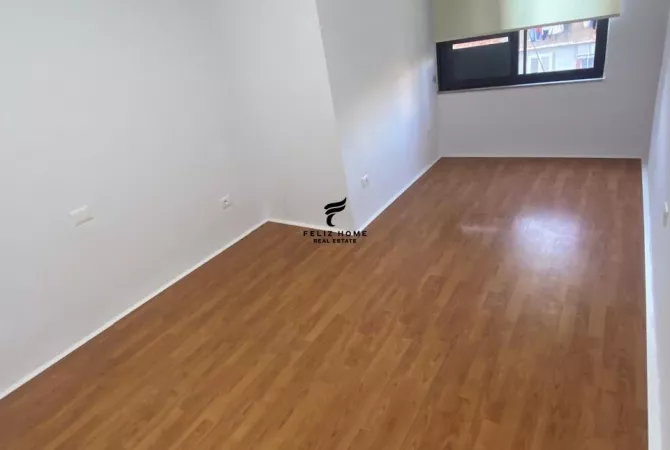 Business Property for Rent 3+1 in Tirana - 1,400 Euro