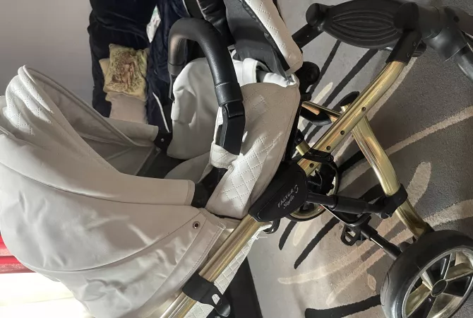 Veshje dhe Aksesor per Femije ne Tirane - 450 Euro