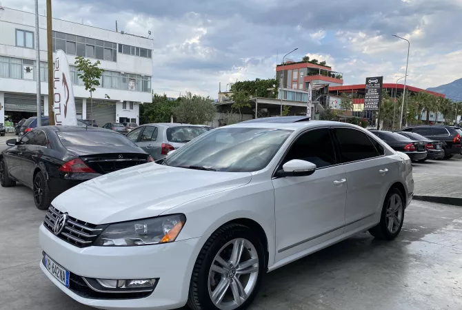 Auto in Vendita a Tirana, Volkswagen, 2013 Diesel,Kambio Automatik Pagamento 8,600  Euro.