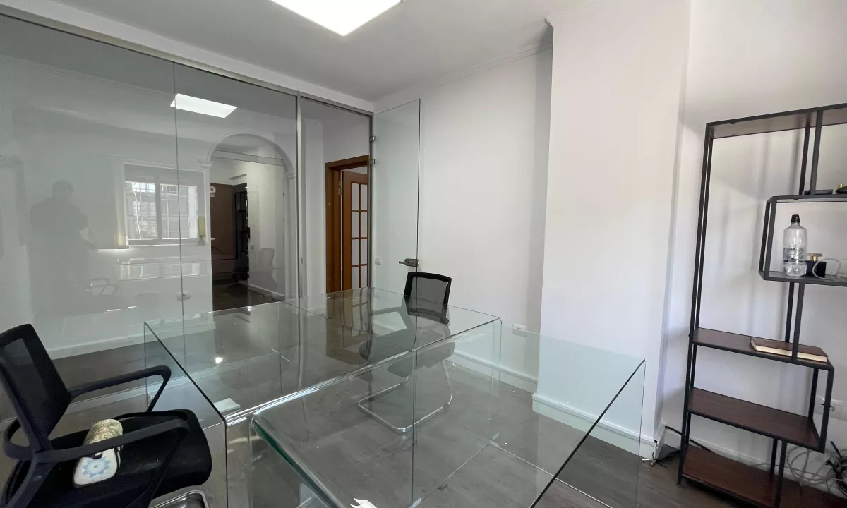 Ambient Zyre per qira ne zonen e Bllokut.