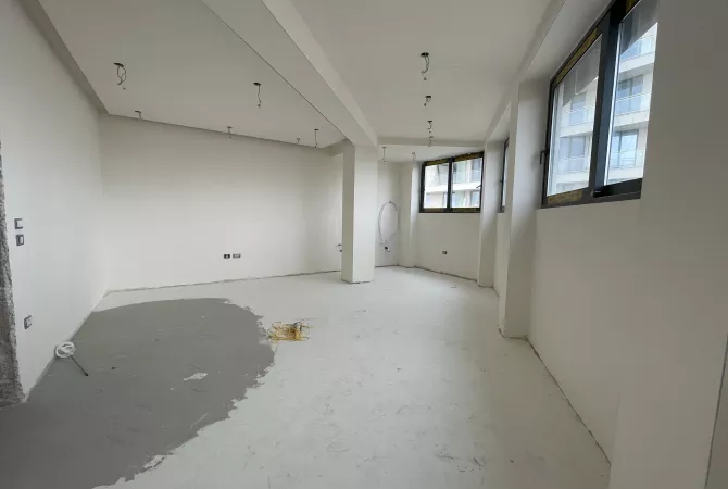 Apartment for sale in Tirana 2+1, Emty