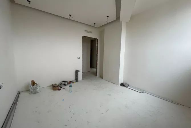 Apartment for sale in Tirana 2+1, Emty
