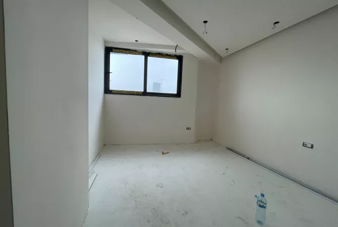 Apartment for sale in Tirana 2+1, Emty