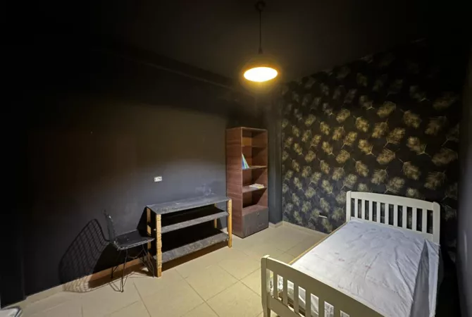 Shtepi ne shitje Apartament ne Tirane, 2+1, Mobilimi E mobiluar, Pagesa 231,000  Euro.