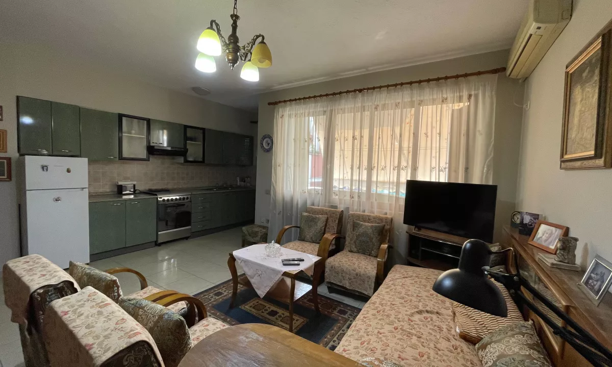 Apartment for rent in Tirana 1+1, Furnished