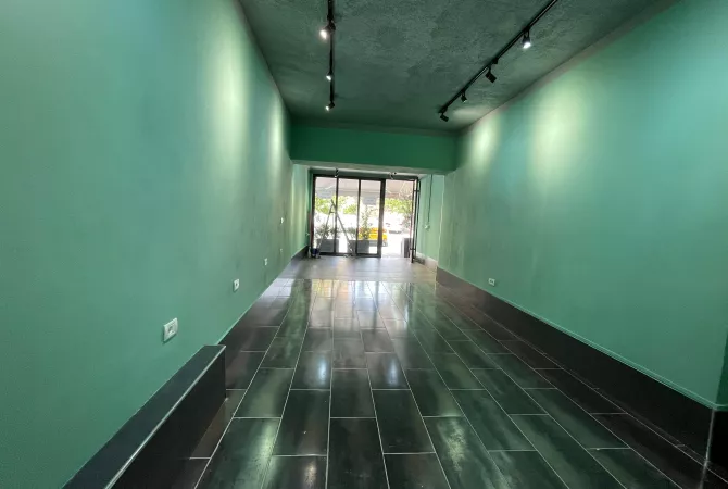 Business Property for Rent 1+1 in Tirana - 600 Euro