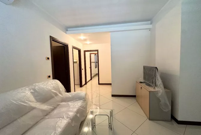 Appartamento in affitto a Tirana 1+1, Arredato