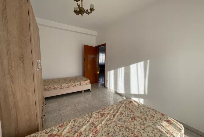 Appartamento in affitto a Tirana 2+1, Arredato