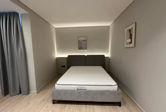 Shtepi ne shitje Apartament ne Tirane, 1+1, Mobilimi E mobiluar, Pagesa 365,000  Euro.