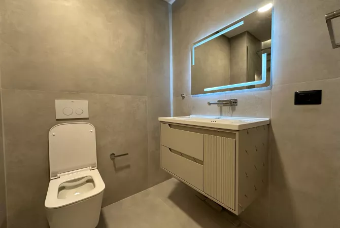 Shtepi ne shitje Apartament ne Tirane, 1+1, Mobilimi E mobiluar, Pagesa 365,000  Euro.