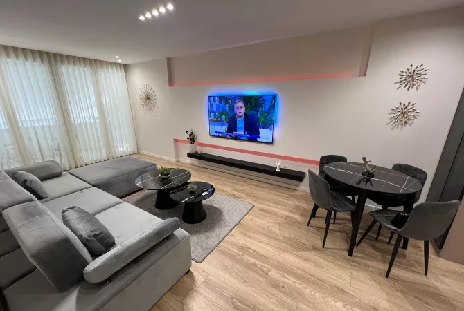 Shtepi me qera Apartament ne Tirane, 2+1, Mobilimi E mobiluar, Pagesa 1,500  Euro.