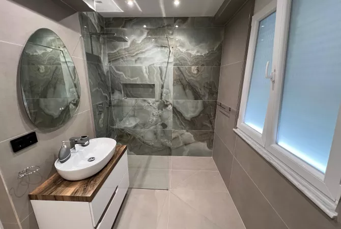 Shtepi me qera Apartament ne Tirane, 2+1, Mobilimi E mobiluar, Pagesa 1,500  Euro.