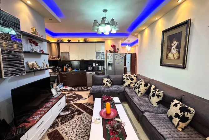 Apartament 2+1 per qira prane Nela 6 ne Yzberisht. 