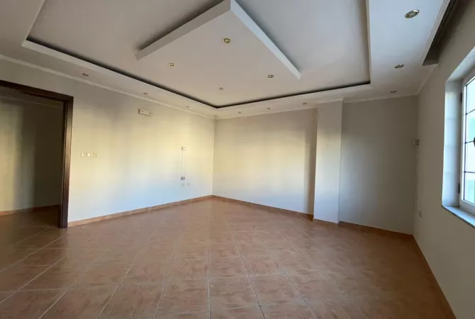 Business Property for Rent 3+1 in Tirana - 1,700 Euro