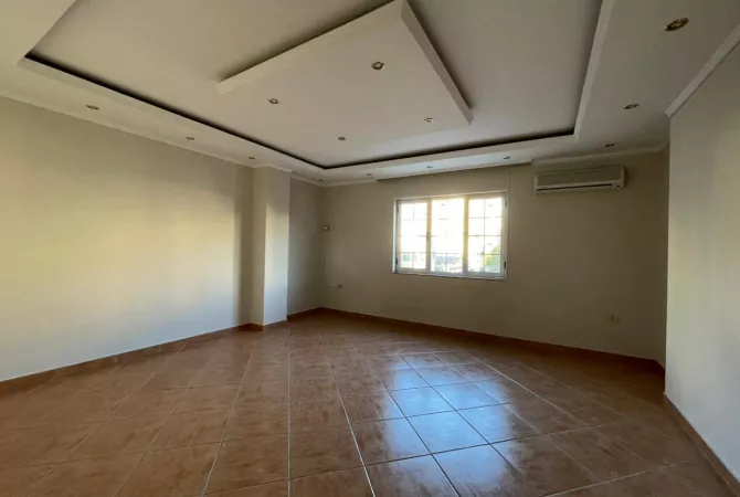 Business Property for Rent 3+1 in Tirana - 1,700 Euro